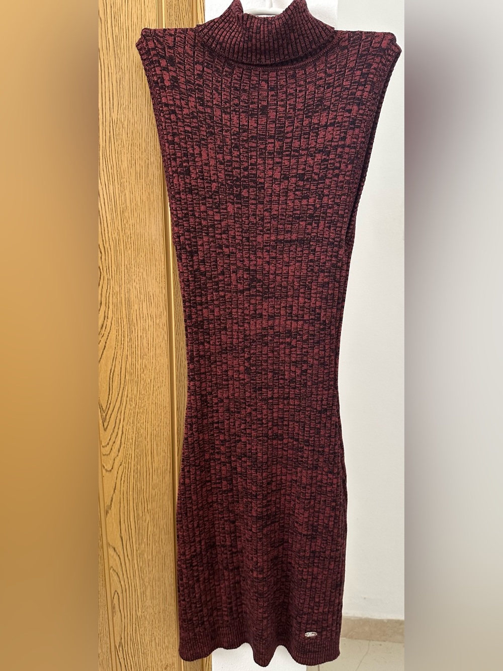 Guess Burgundy Ribbed Knit Bodycon Dress XS Mock Neck Fall